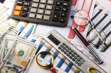 Masada ofiste iş nesneleri