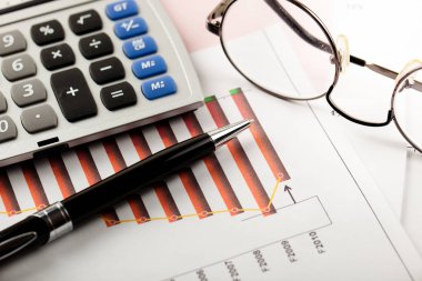 Masada ofiste iş nesneleri