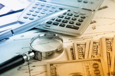 Masada ofiste iş nesneleri