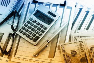 Masada ofiste iş nesneleri