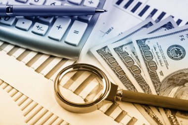 Masada ofiste iş nesneleri