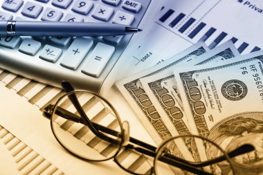 Masada ofiste iş nesneleri