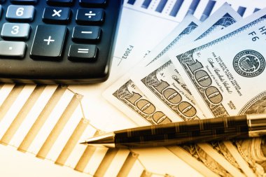 Masada ofiste iş nesneleri