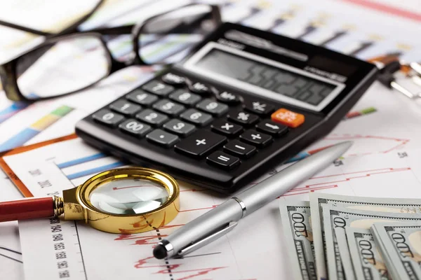 Masada ofiste iş nesneleri