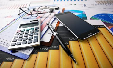 Masada ofiste iş nesneleri