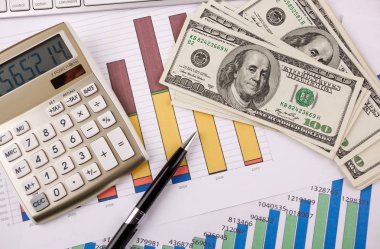 Masada ofiste iş nesneleri