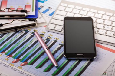 Masada ofiste iş nesneleri