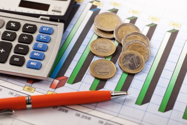 Masada ofiste iş nesneleri