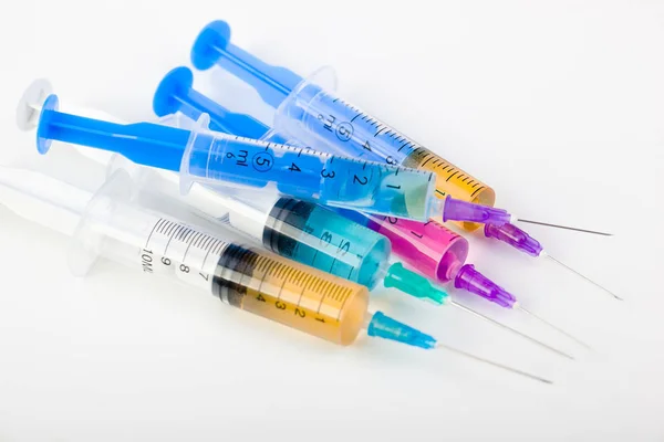 Seringues Médicales Injectables Sur Fond Blanc — Photo