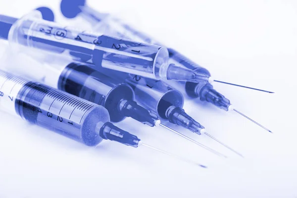 Seringues Médicales Injectables Sur Fond Blanc — Photo