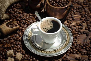 Eski arka plan üzerinde kahve siyah