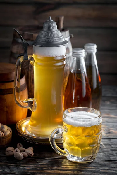 Lätt Ett Glas Gammal Bakgrund — Stockfoto