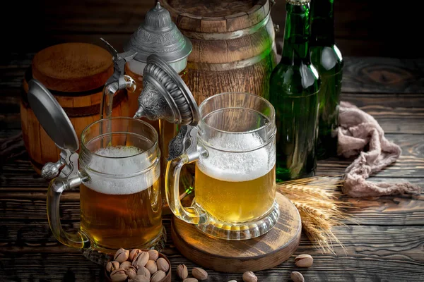 Light Beer Glass Old Background — Stock Photo, Image