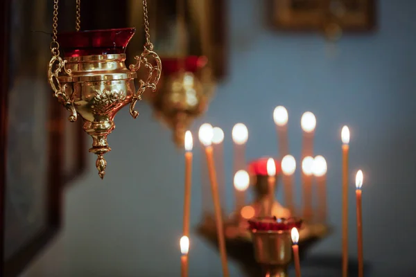 Church. Orthodox . Christianity. lighted candles. icon. religion. — Stock Photo, Image