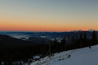 Goverla gün batımı dağlar Karpatlar, mount