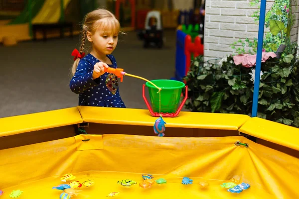 Kind Kleurrijke Speelplaats Activiteit Speelcentrum — Stockfoto