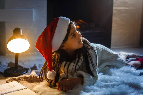 Cute Little Girl Writing Letter Santa — Stock Photo, Image