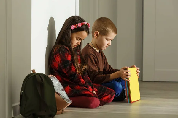 Aislamiento Escolar Educativo Concepto Bullying — Foto de Stock