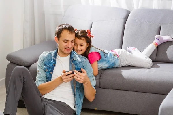 Happy Family Father Daughter — Stock Photo, Image