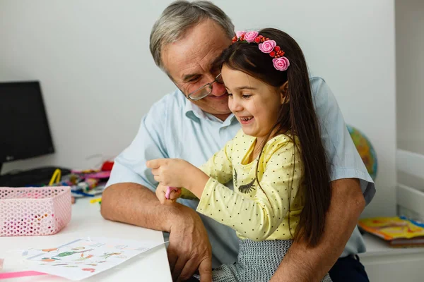 Grandfather Granddaughter Spending Time Together — Stock Photo, Image