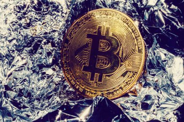 Bir bitcoin gümüş sikke Bu dahili vida,