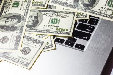 Dolar banknotları kapanıyor.