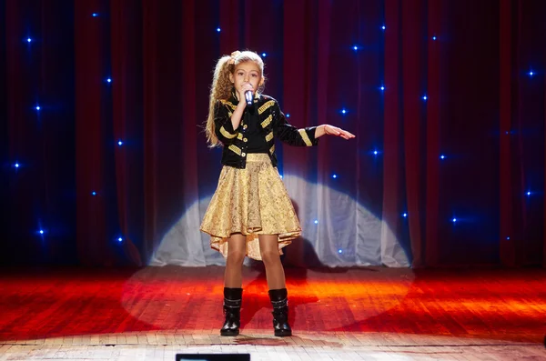 Çocuk 'New Style' müzik ve Sanat Festivali gerçekleştirmek