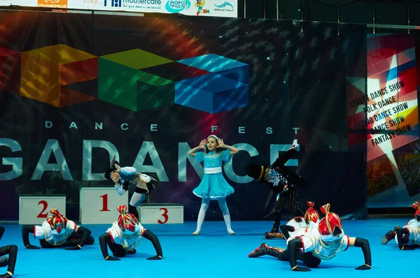 Uluslararası "Megadance" competotion çocuk dans — Stok fotoğraf