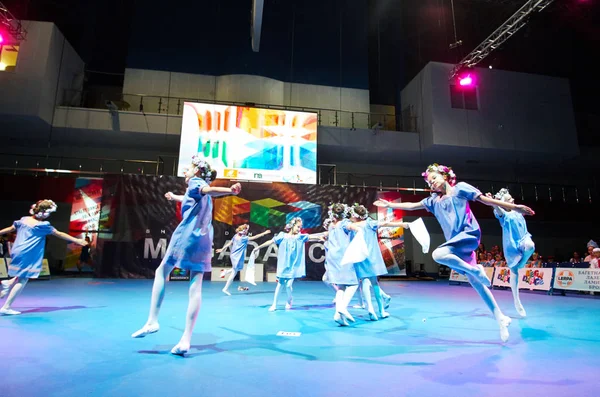 Uluslararası "Megadance" competotion çocuk dans — Stok fotoğraf