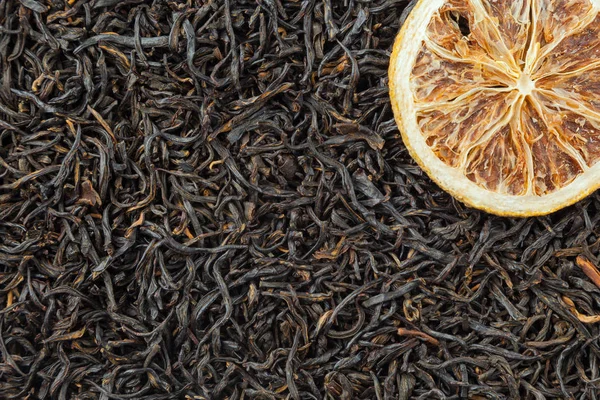 Çay otlar doku. Siyah çay arka plan. Organik kurutulmuş siyah çay yaprakları.