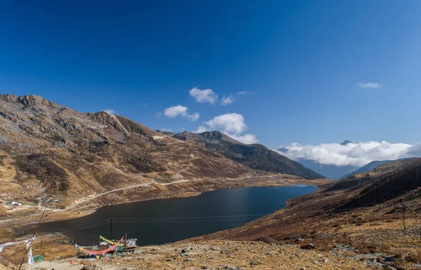 Lago, naturaleza, paisaje, gangtok, India — Foto de Stock
