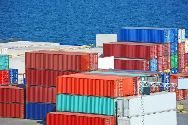 Cargo container in port — Stock Photo, Image