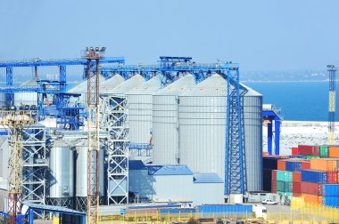 Kargo konteyner ve tahıl kurutucular