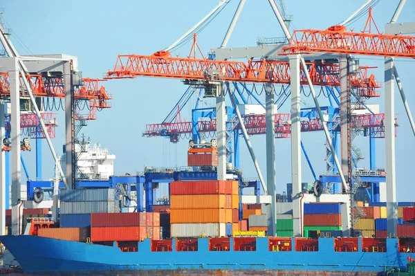 Port cargo crane, ship and container — Stock Photo, Image