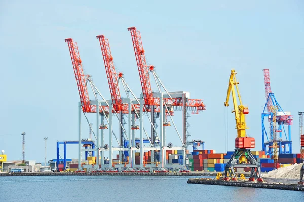 bağlantı noktası kargo vinç ve konteyner