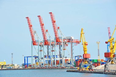 bağlantı noktası kargo vinç ve konteyner