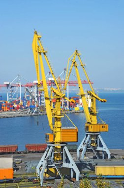 bağlantı noktası kargo vinç ve konteyner