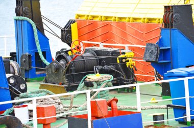 Demirleme vinç ile hawser