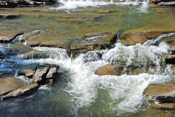 River on Carpathian mountains — Stock Photo, Image