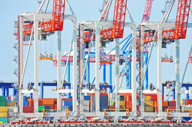 bağlantı noktası kargo vinç ve konteyner