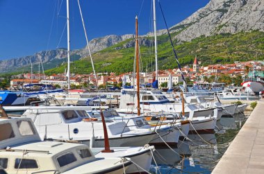 Motorlu tekne İskelesi