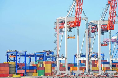 bağlantı noktası kargo vinç ve konteyner