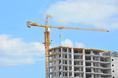 Vinç ve highrise şantiye