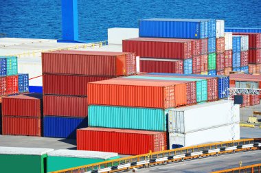 Kargo konteyner liman