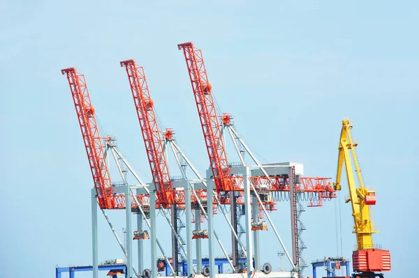 Port cargo crane — Stock Photo, Image
