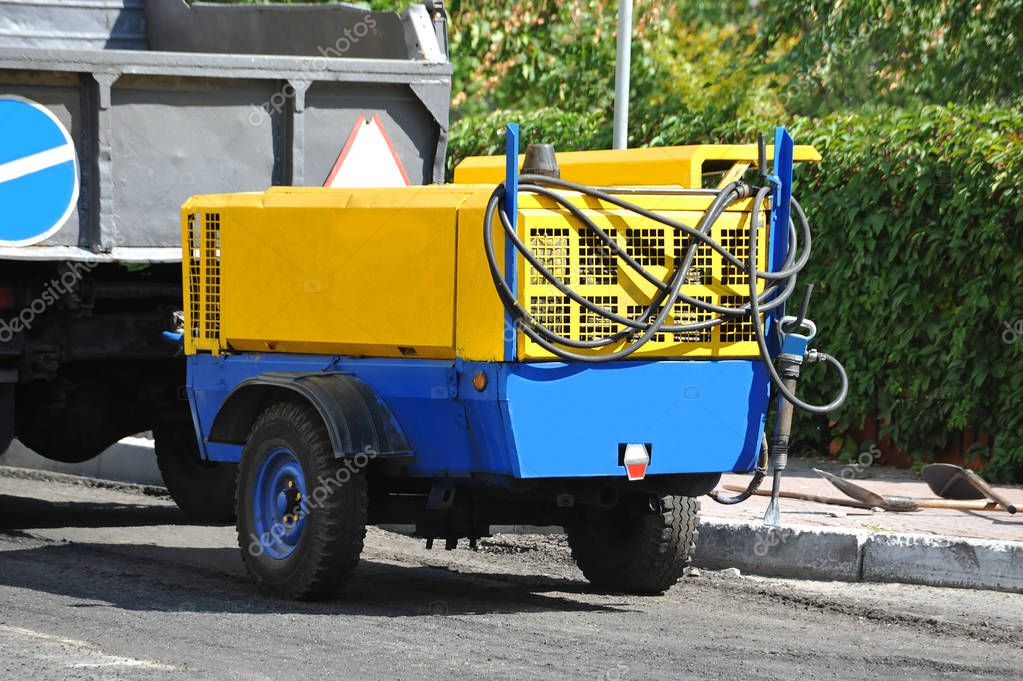 Images jackhammer compressor Jackhammer machine with compressor