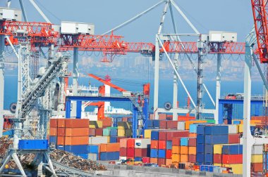 bağlantı noktası kargo vinç ve konteyner