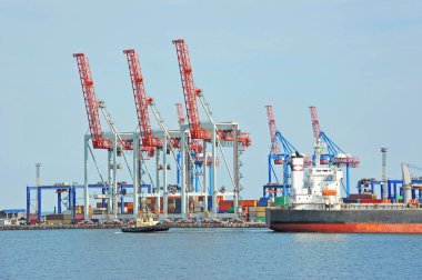 römorkör yardımcı toplu kargo gemisi