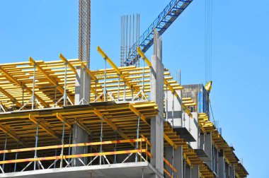 Vinç ve highrise şantiye