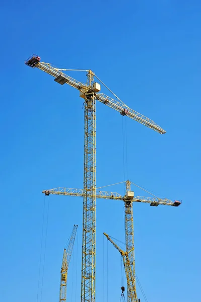 Budowa wieży żurawia — Zdjęcie stockowe